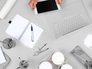 Hueish-boss-before-you-brand-building-a-business-before-branding